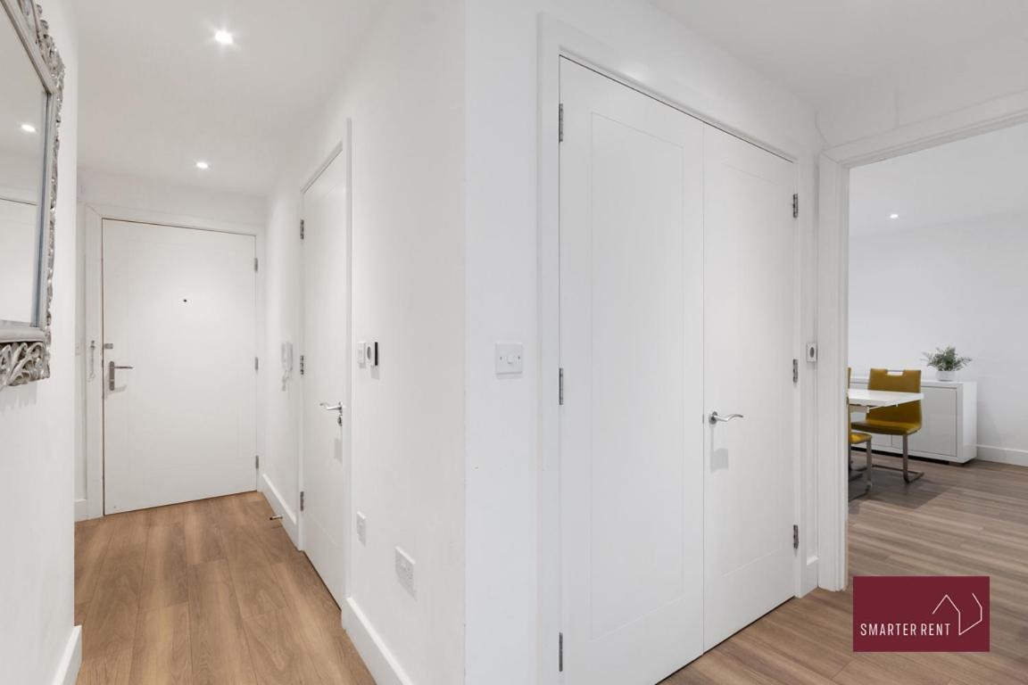 Two Bed Flat - Isleworth